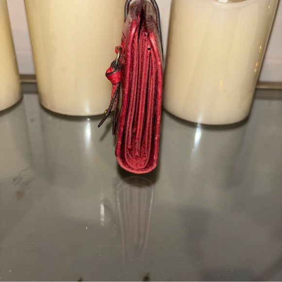 FOSSIL Red Heart-Embellished Women's Wallet - Picture 5 of 15